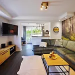 아파트 Upland - Waldgeist Mit Garten, Grillhuette, Spielplatz Und Meinecardplus 빌링겐