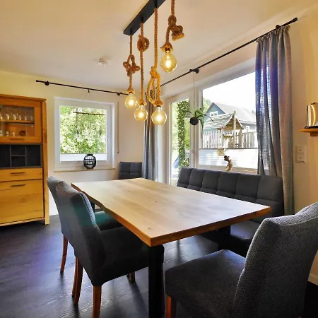 Upland - Waldgeist Mit Garten, Grillhuette, Spielplatz Und Meinecardplus *